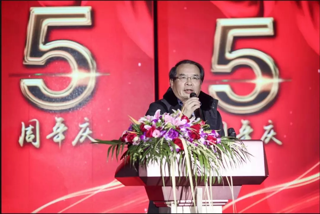 4.webp.jpg 4.webp.jpg